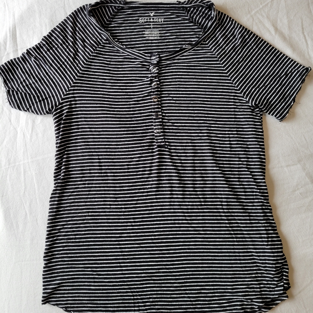 American Eagle Soft and Sexy Tshirt